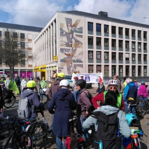 Bild der Fahrraddemo auf dem Luisenplatz