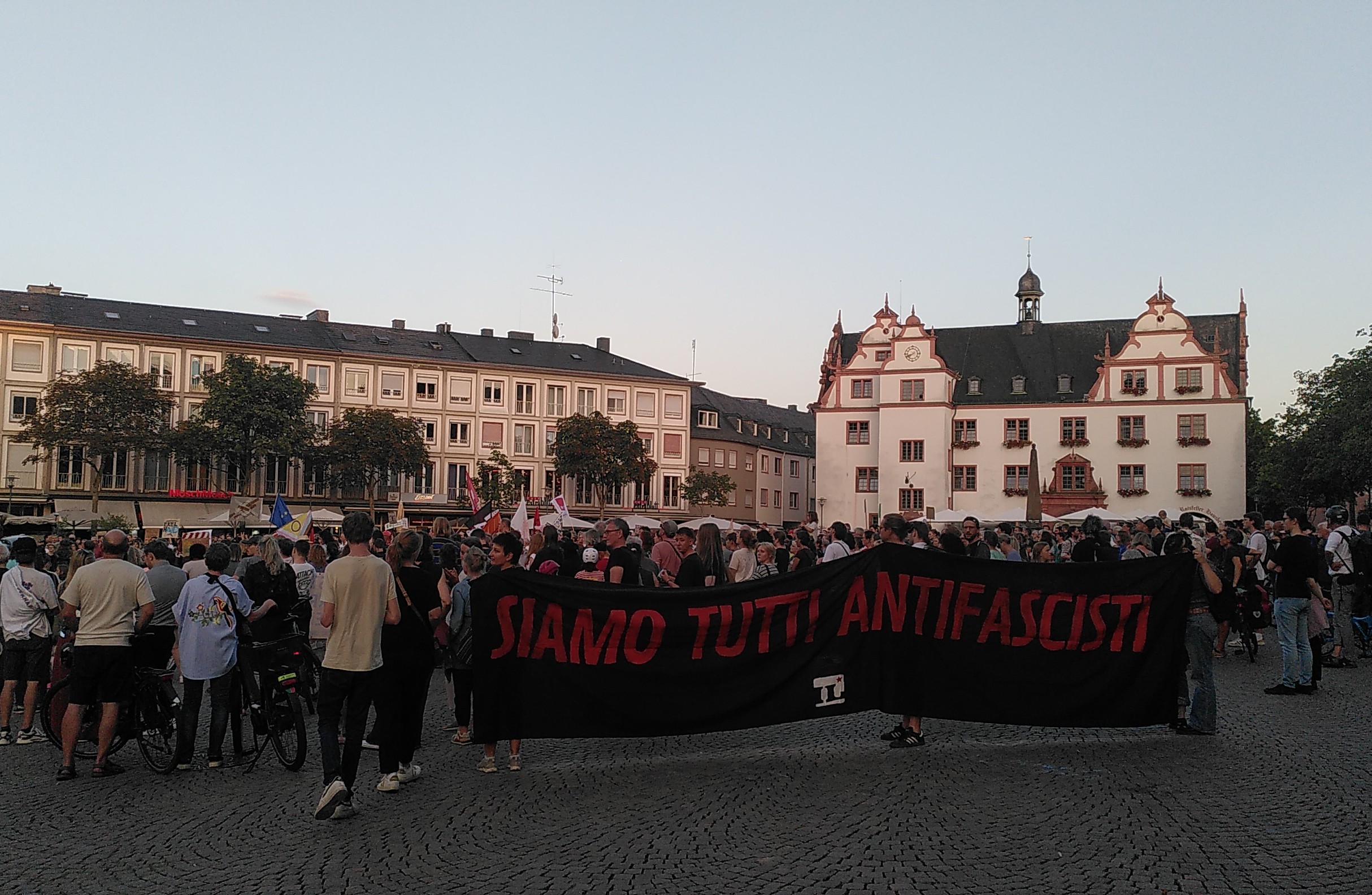 Rechtsruck und Angst entgegen treten!